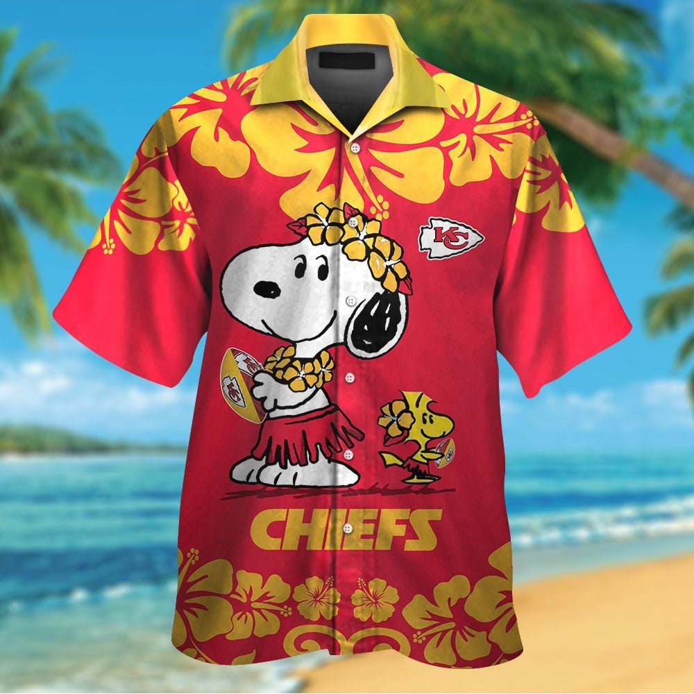 Kansas City Chiefs & Snoopy Short Sleeve Button Up Tropical Aloha Hawaiian Shirts For Men Women Nfl