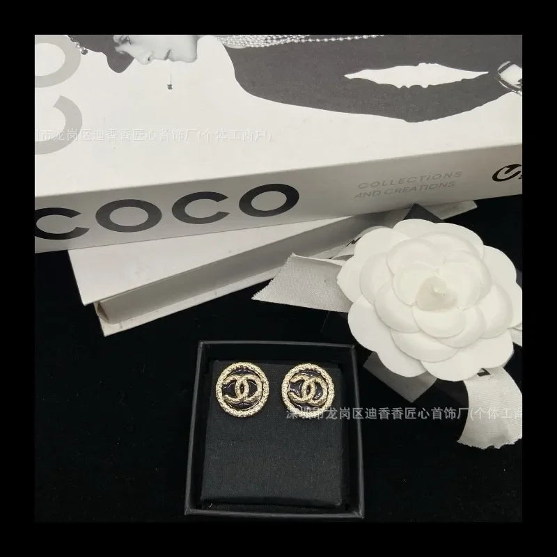 Double Black Gold Stud Earrings Retro Fashion High Female Silver Needle Tide