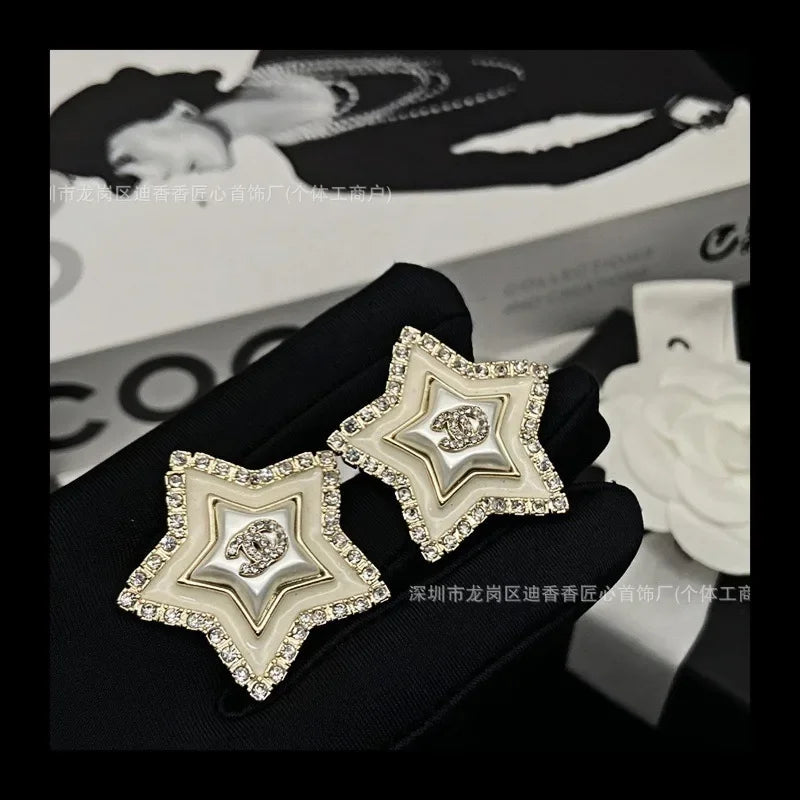 New Enamel Five-pointed Star Stud Earrings for Women's Simple and Versatile Temperament Full of Diamonds