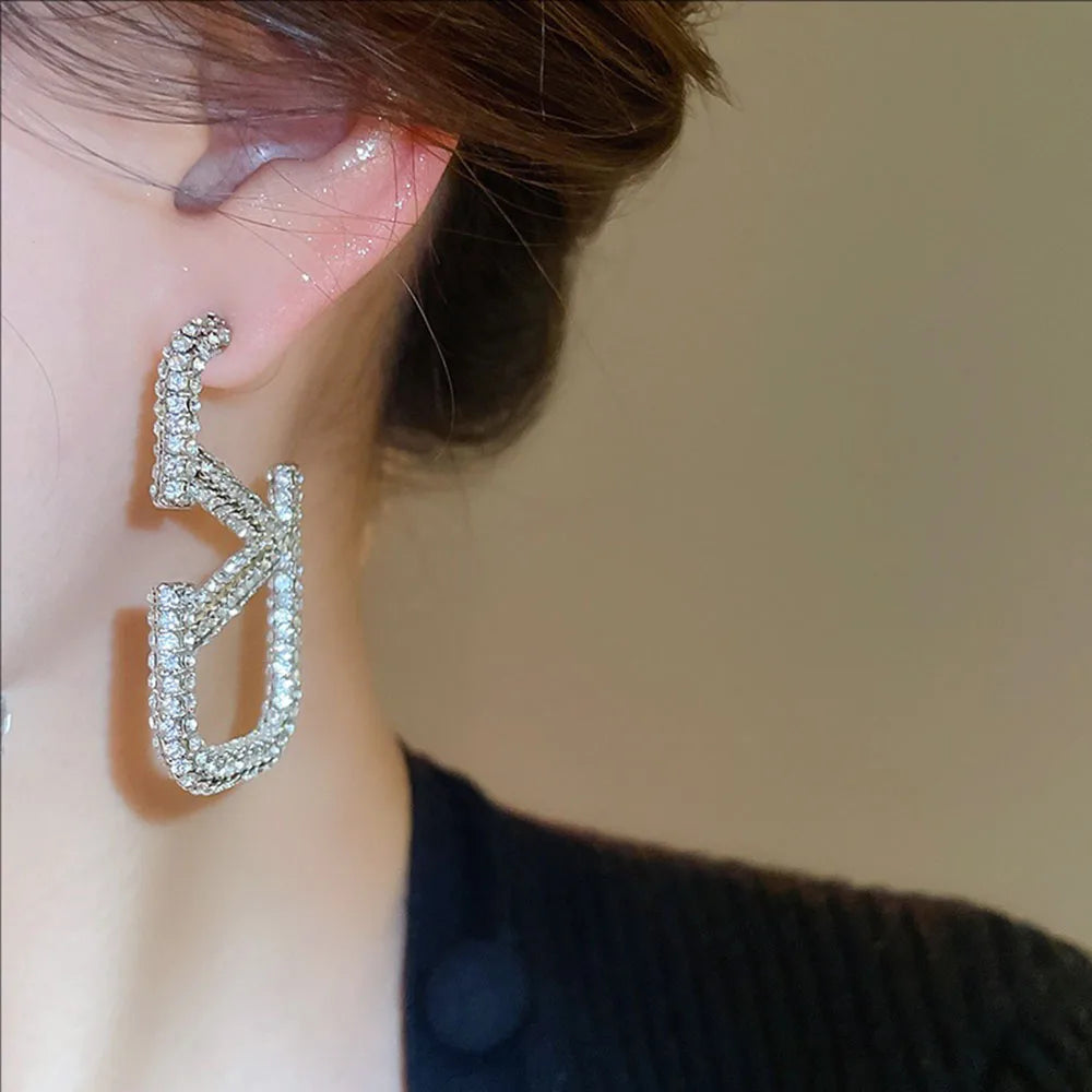 Female Studs Silvery Needle Crystal-encrusted Letter Earrings for Women Unique Exuding Light Luxury Sophistication Jewelry
